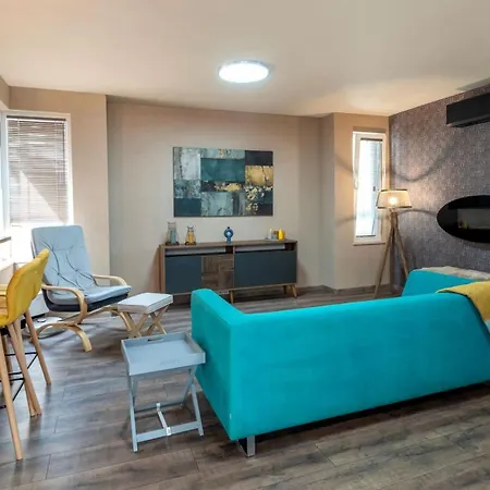Artnest - 1-bedroom Cozy By Flat Mаnager Appartement
