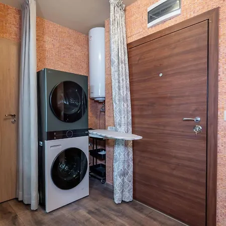 Artnest - 1-bedroom Cozy By Flat Mаnager *